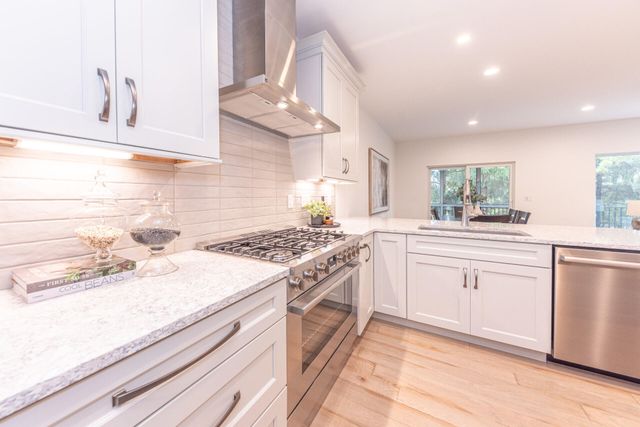 7034 Black Cherry Lane, Pittsfield Charter Twp, MI 48176