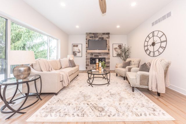 7034 Black Cherry Lane, Pittsfield Charter Twp, MI 48176