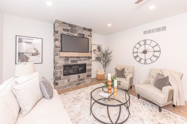 7034 Black Cherry Lane, Pittsfield Charter Twp, MI 48176