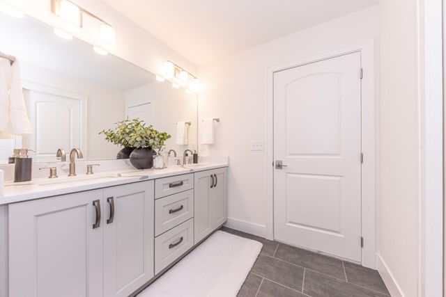 7034 Black Cherry Lane, Pittsfield Charter Twp, MI 48176