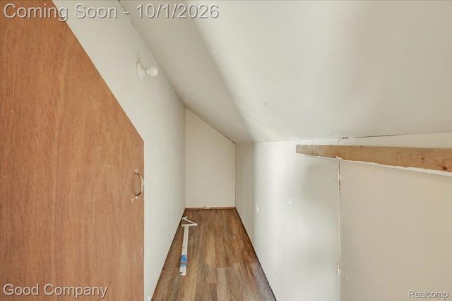 361 Elizabeth Lake Road, Pontiac, MI 48341