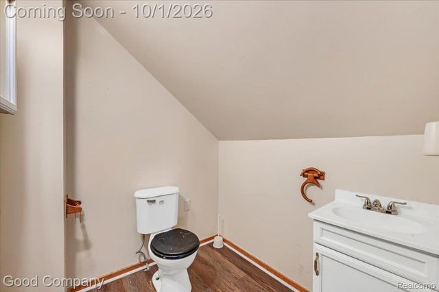 361 Elizabeth Lake Road, Pontiac, MI 48341