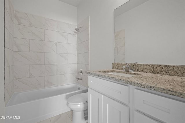 13159 Emerald Hls Avenue, Horizon City, TX 79928