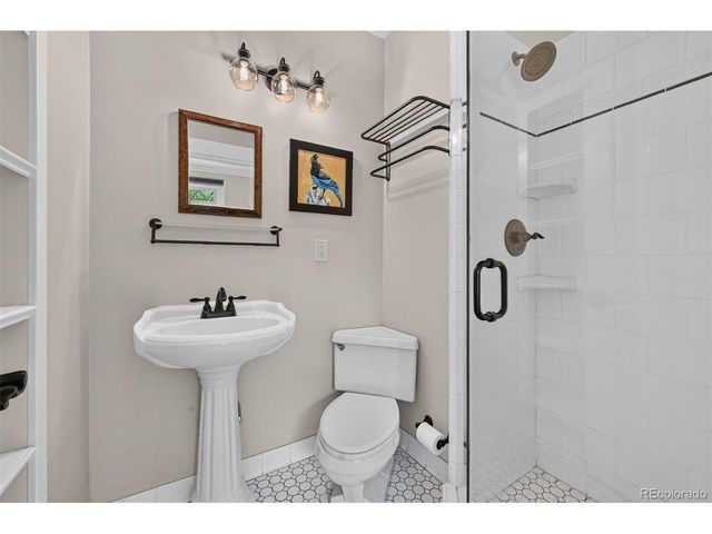 1623 N Weber St, Colorado Springs, CO 80907
