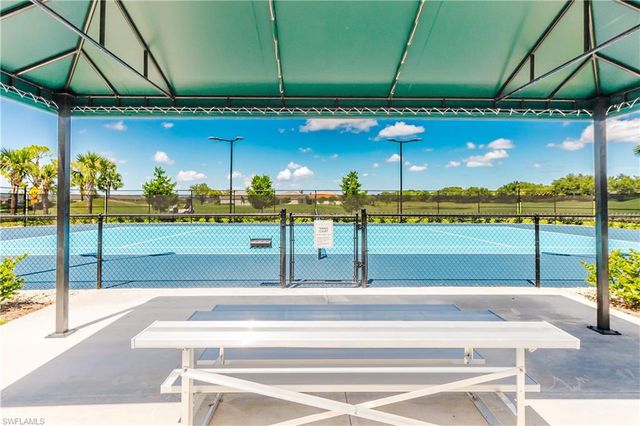 18411 COPPERHEAD CT N 325, Lehigh Acres, FL 33936