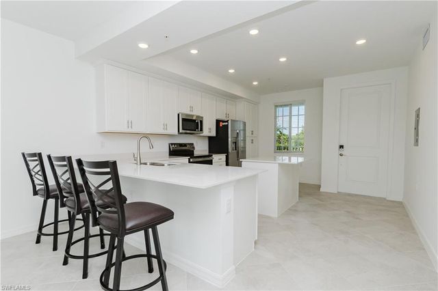 18411 COPPERHEAD CT N 325, Lehigh Acres, FL 33936