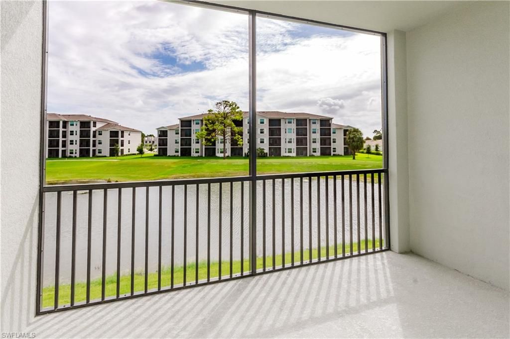 18411 COPPERHEAD CT N 325, Lehigh Acres, FL 33936
