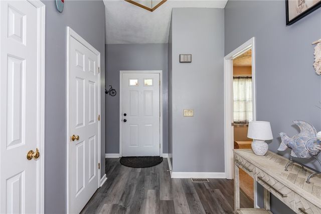 436 Thompson Drive, Fairborn, OH 45324