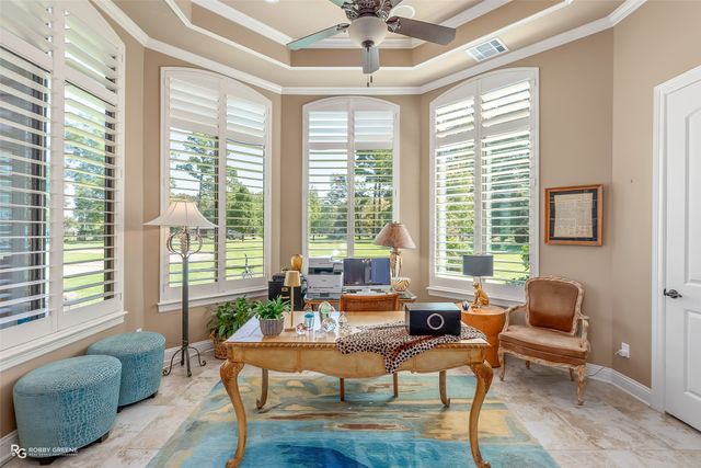 2002 N Cross Drive, Shreveport, LA 71107