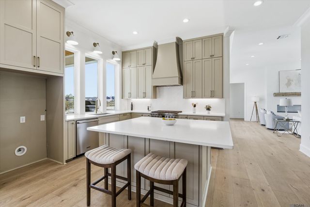 43256 Collyns Cove, Prairieville, LA 70769