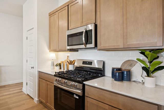 100 Malibu, Hutto, TX 78634