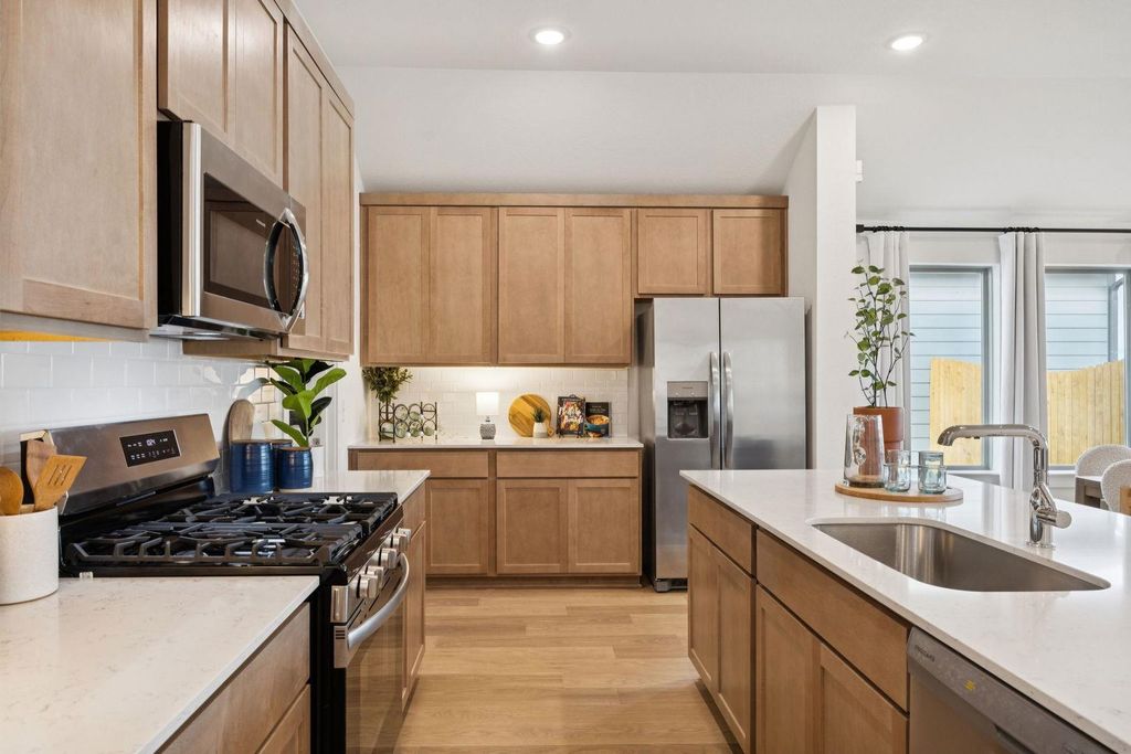 100 Malibu, Hutto, TX 78634