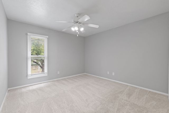 5928 Sandhurst Lane 227, Dallas, TX 75206