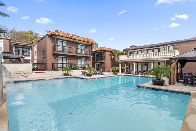 5928 Sandhurst Lane 227, Dallas, TX 75206