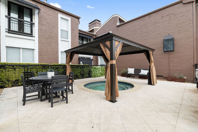 5928 Sandhurst Lane 227, Dallas, TX 75206