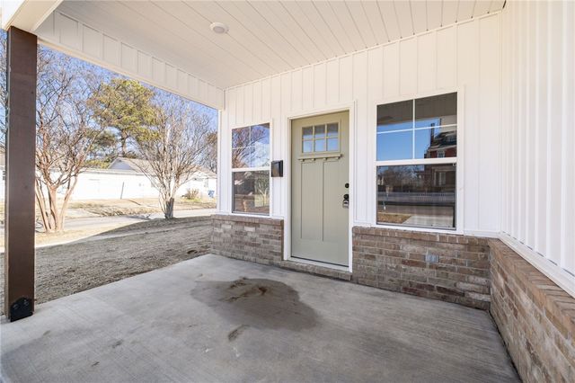 920 N 13th, Fort Smith, AR 72901