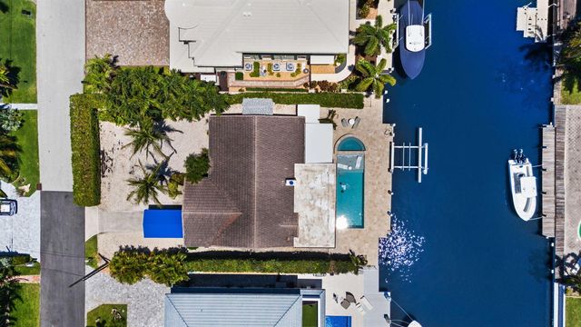 1018 Brooks Lane, Delray Beach, FL 33483