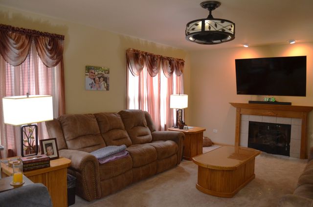 322 Bodega Drive, Romeoville, IL 60446