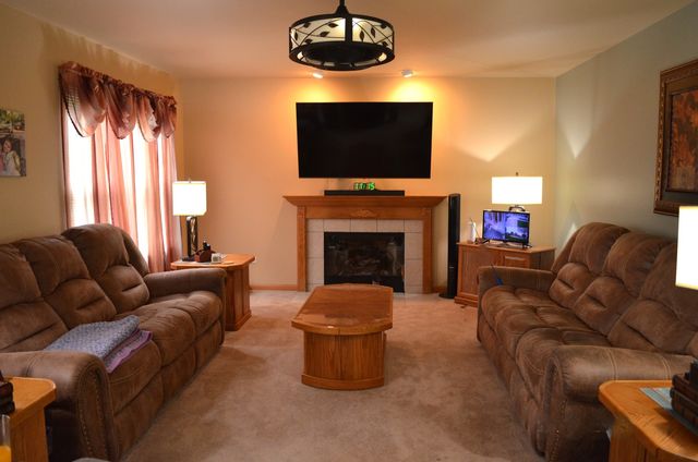 322 Bodega Drive, Romeoville, IL 60446