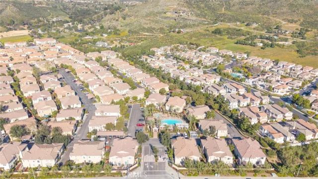 35864 Hazelhurst 1, Murrieta, CA 92562