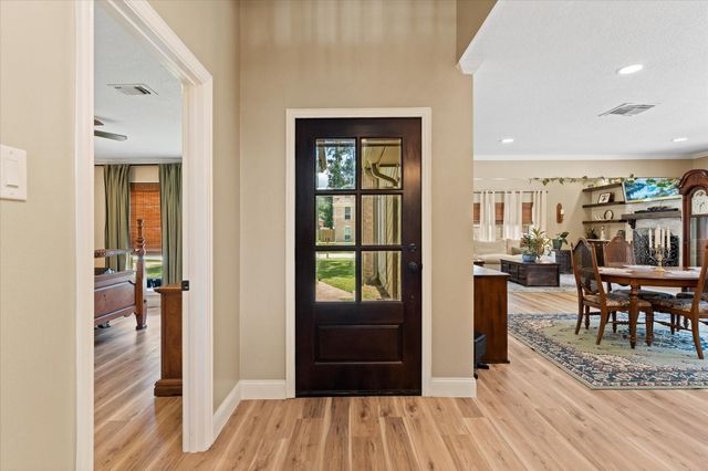 5707 Kiowa Timbers Drive, Humble, TX 77346