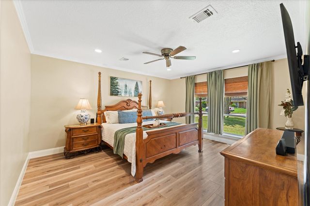 5707 Kiowa Timbers Drive, Humble, TX 77346