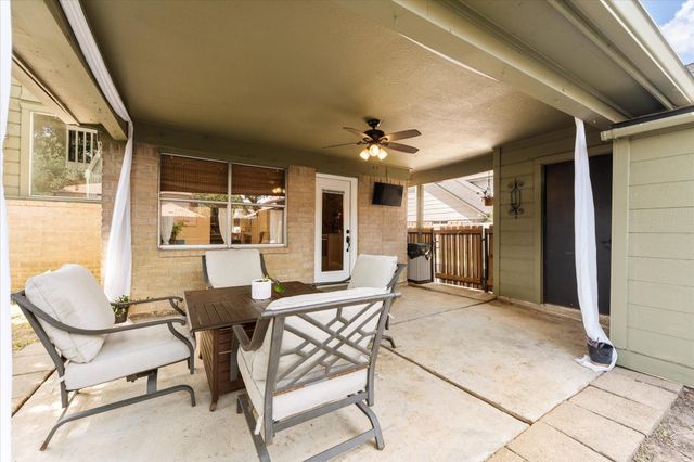 5707 Kiowa Timbers Drive, Humble, TX 77346