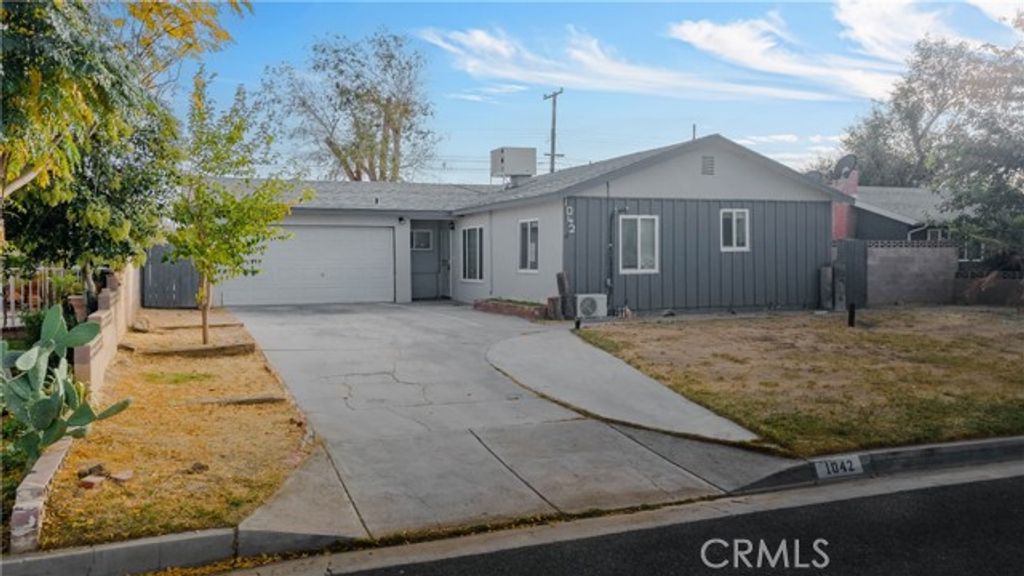 1042 West Avenue J10, Lancaster, CA 93534