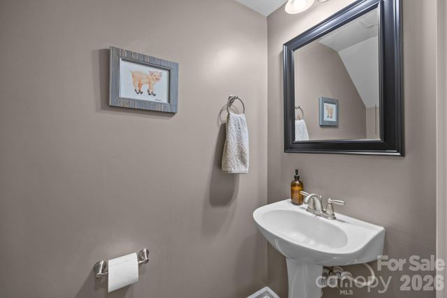 13828 Cypress Woods Drive, Huntersville, NC 28078