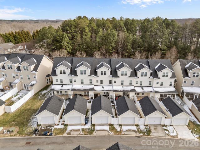 13828 Cypress Woods Drive, Huntersville, NC 28078