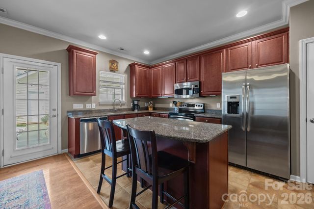 13828 Cypress Woods Drive, Huntersville, NC 28078