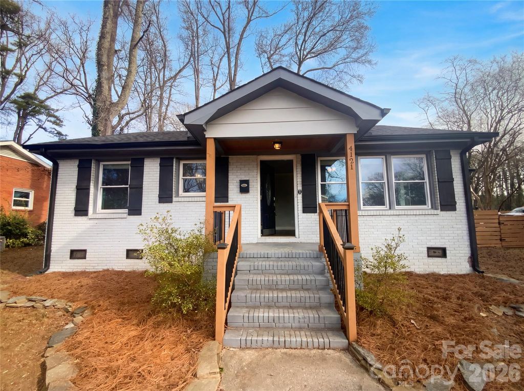 4121 Abbeydale Drive, Charlotte, NC 28205