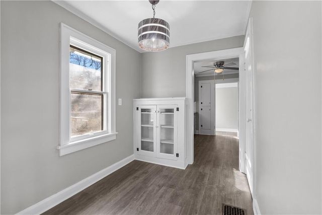 5142 Brookwood Avenue, Kansas City, MO 64110