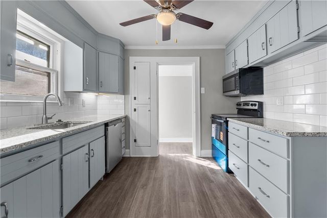 5142 Brookwood Avenue, Kansas City, MO 64110