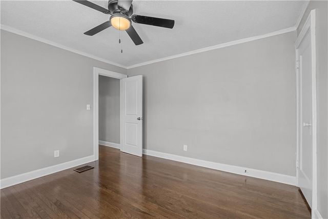 5142 Brookwood Avenue, Kansas City, MO 64110