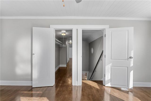 5142 Brookwood Avenue, Kansas City, MO 64110