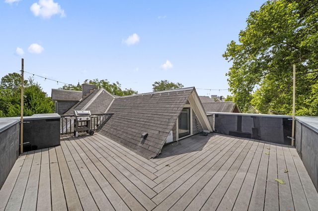 1000 Neil Avenue, Columbus, OH 43201
