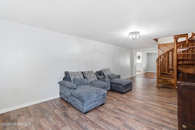 30 Mountain Avenue, Hazlet, NJ 07730