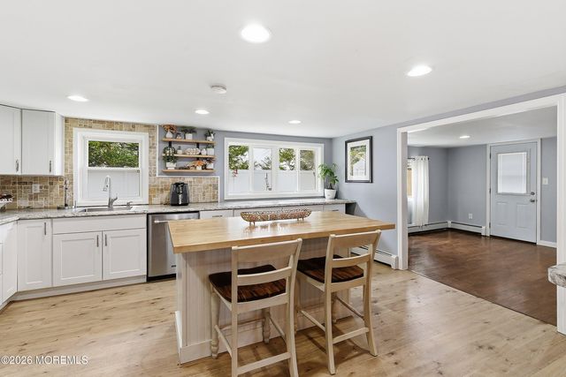 30 Mountain Avenue, Hazlet, NJ 07730