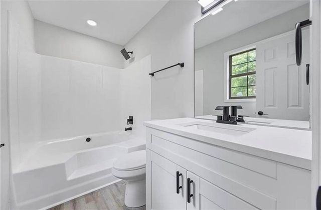 2246 Hightrail Court, Lithonia, GA 30058