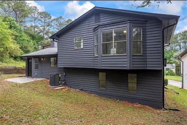 2246 Hightrail Court, Lithonia, GA 30058