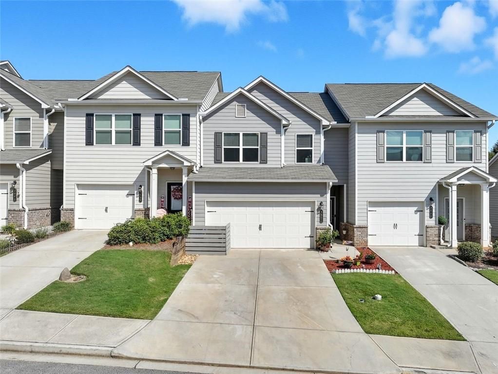3652 ACORN Drive, Oakwood, GA 30566