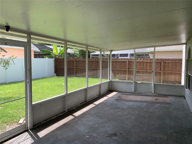 4300 IVEYGLEN AVENUE, Orlando, FL 32826