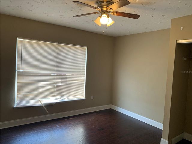 4300 IVEYGLEN AVENUE, Orlando, FL 32826