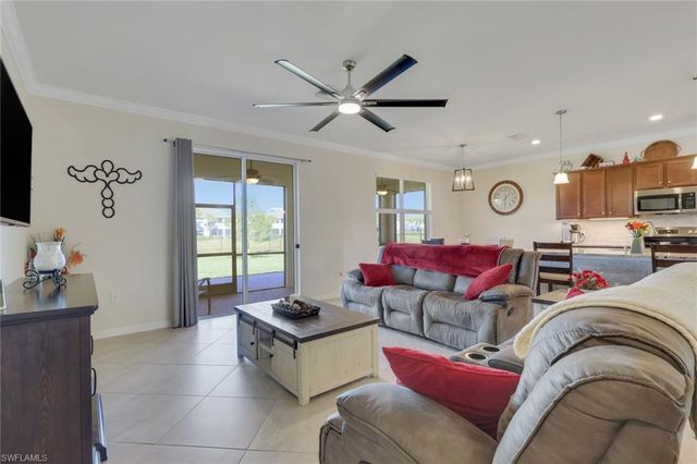 4035 E Hampton CIR, Alva, FL 33920