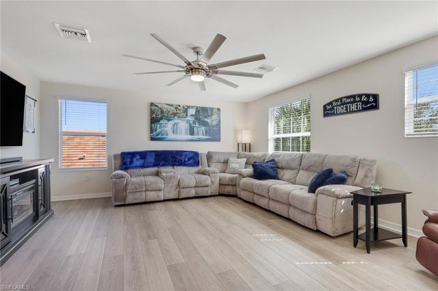 4035 E Hampton CIR, Alva, FL 33920