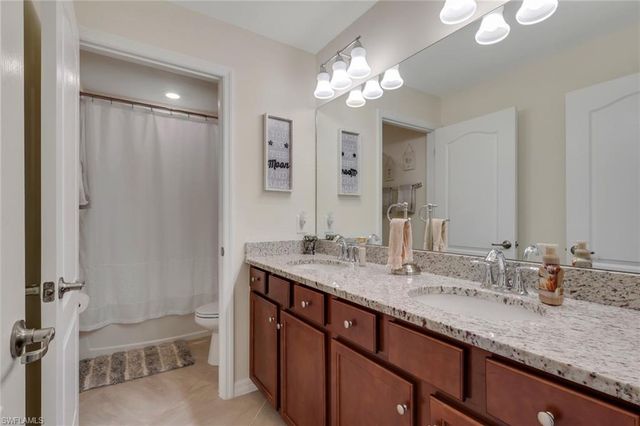 4035 E Hampton CIR, Alva, FL 33920