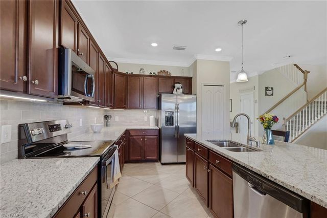 4035 E Hampton CIR, Alva, FL 33920