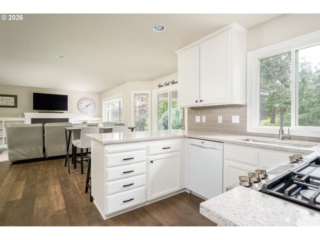 13130 Se TERRA CASCADE Loop, Happy Valley, OR 97086