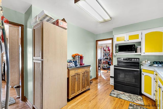 1502 ANDOVER DR, Cheyenne, WY 82001